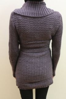Дълъг дамски пуловер с яка и колан Различни цветове