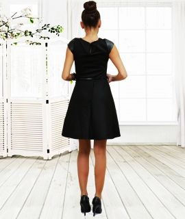 Дамска черна рокля с коланче